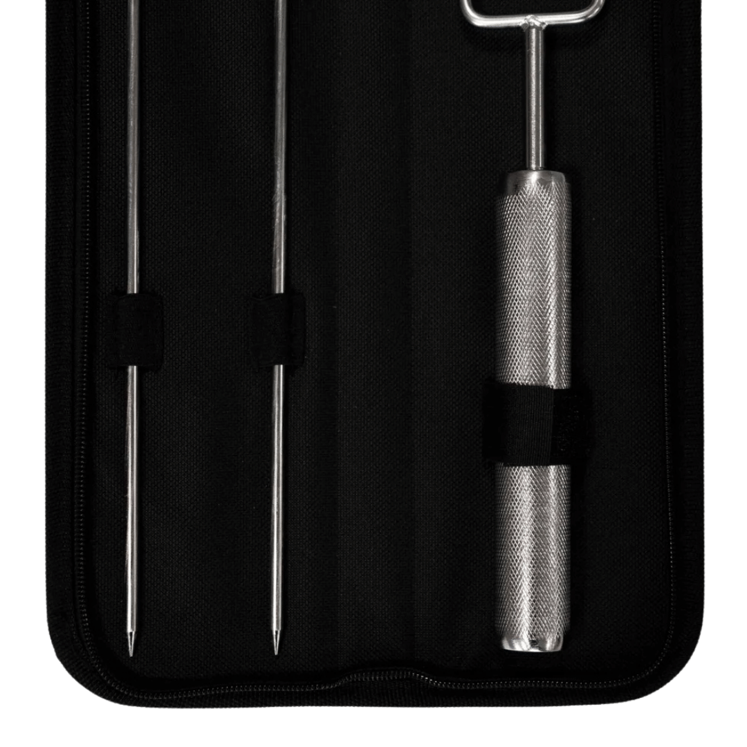 Omberg heavy-duty asado-spiesen met houten handvat, close-up van het greepdetail