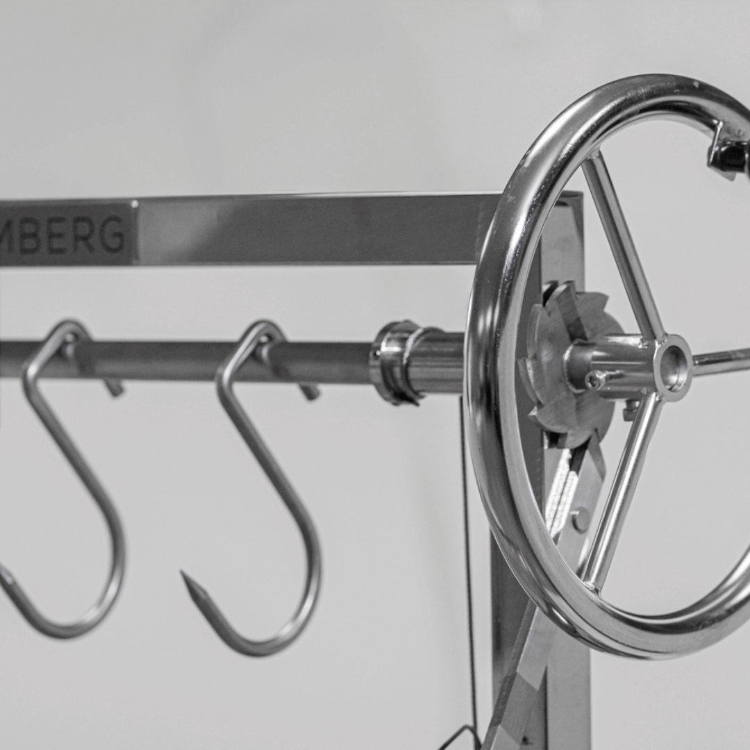 Premium steel detail, proffesional photograph on omberg asado gaucho's adjustable steering wheel.