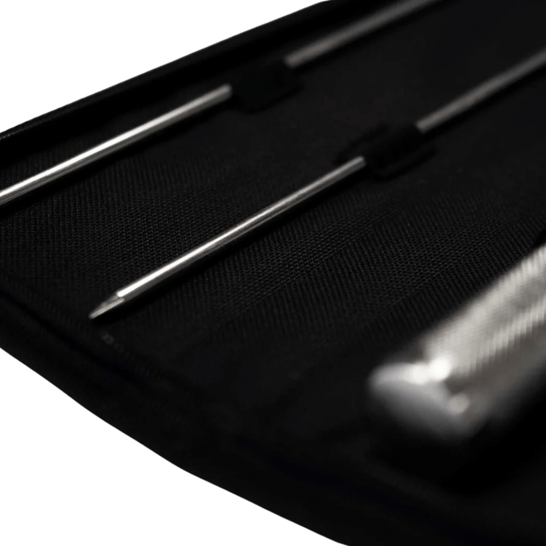 Omberg roestvrijstalen asado-spiesen 74,5 cm ergonomische houten handgreep, zijaanzicht